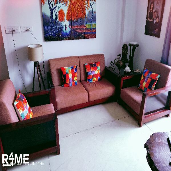 4-Seater Sofa Set on rent