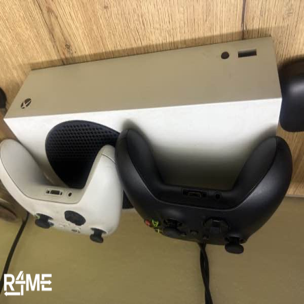 Xbox Series S with FC 25 Tekken 7 and Xbox Game Pass core on rent