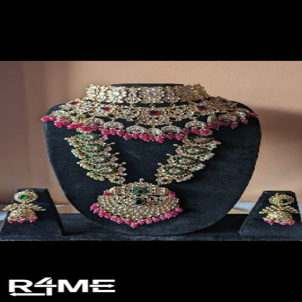 cut kundan semi precious  bridal jewellery celebrity style on rent