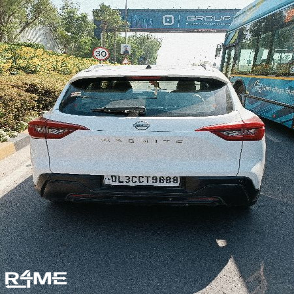 Nissam Magnite Car on rent