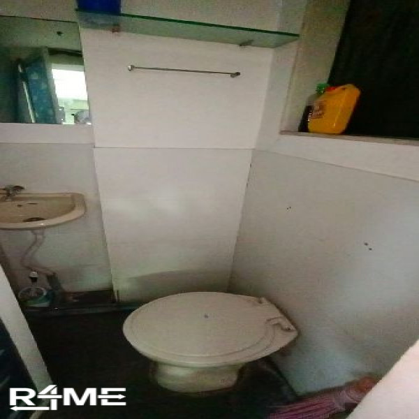 Office space Ghatkopar-main market