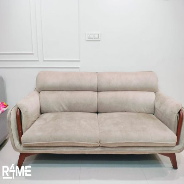 3 Seater Sofa on rent