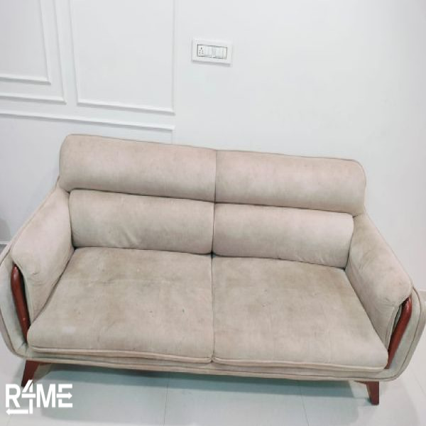 3 Seater Sofa on rent