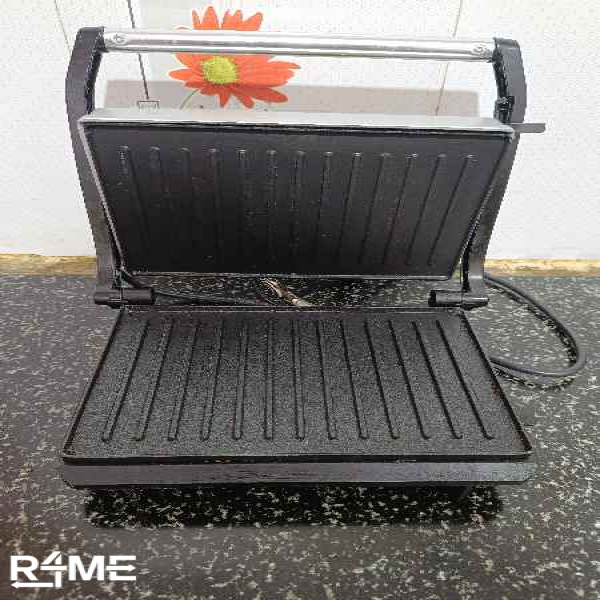 Sandwich Maker on rent
