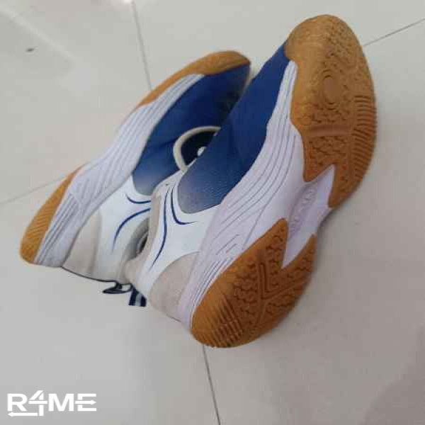 Nike Badminton Non-marking shoes (Size - 9) on rent
