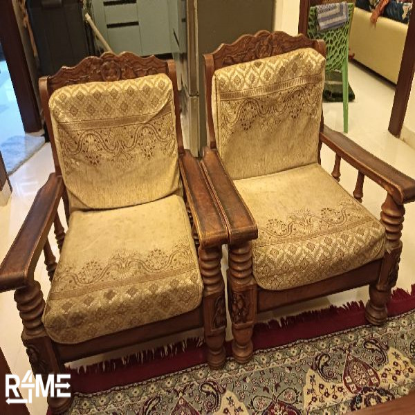 5 seater sofa set on rent