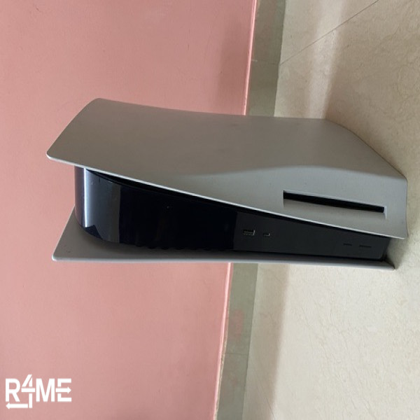 PlayStation 5 (Disc Edition) with 2 Controllers – For Rent on rent