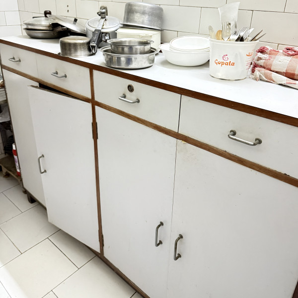 White Kitchen Cabinet on rent