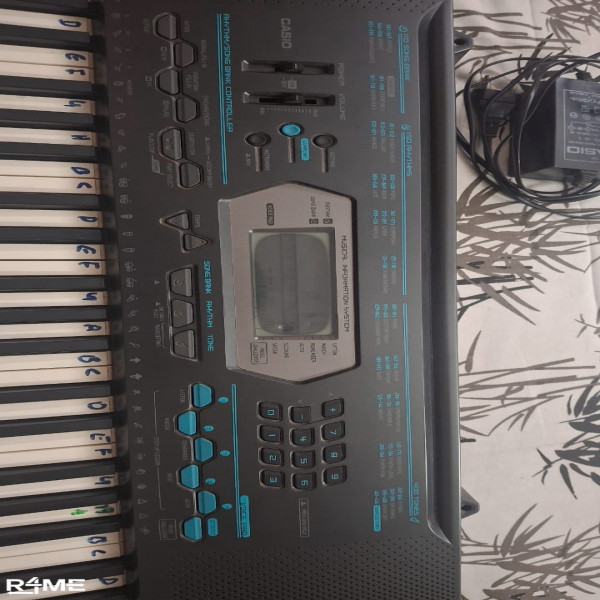 Casio Keyboard on rent