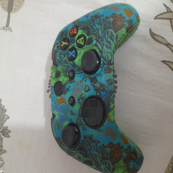 Xbox controller on rent