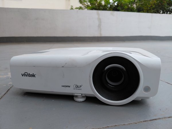 Vivitek DLP Projector DX273 on rent