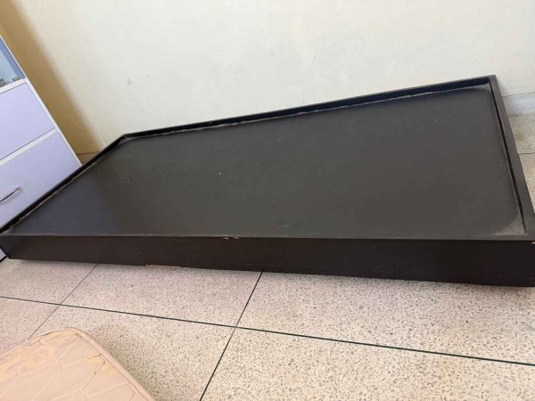 Bachelor Combo on rent