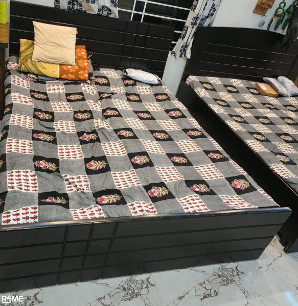 Queen Size Bed Without Mattress on rent