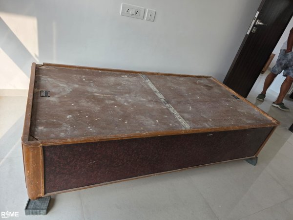 Sagwan Bed on rent