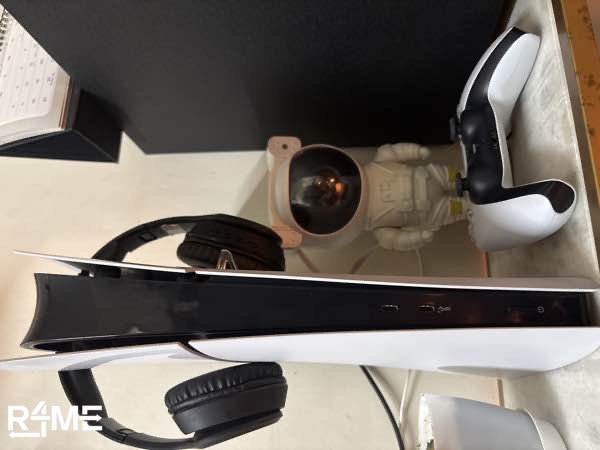 PS5 Digital with 1 remote on rent