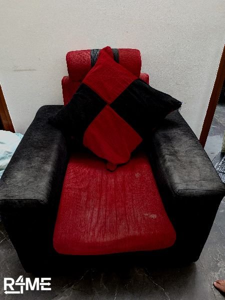 Sofa 4seater on rent