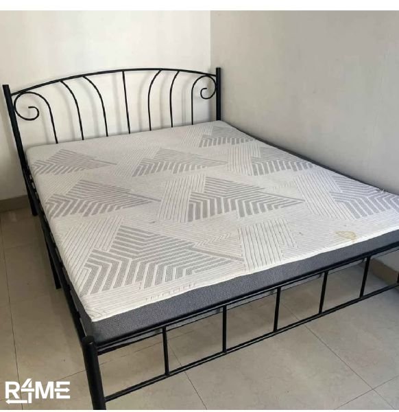Queen Bed + Mattress on rent