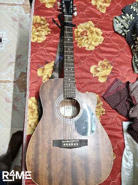 Cort Acoustic guitar on rent