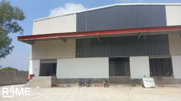 Spacious 25,000 Sq. Ft. Warehouse for Rent at Hasanganj, Lucknow–Kanpur Highway
