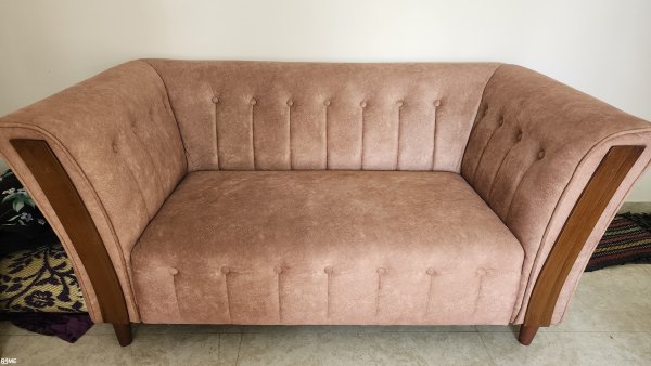 3 seater and 2 seater sofa set and Centre table on rent