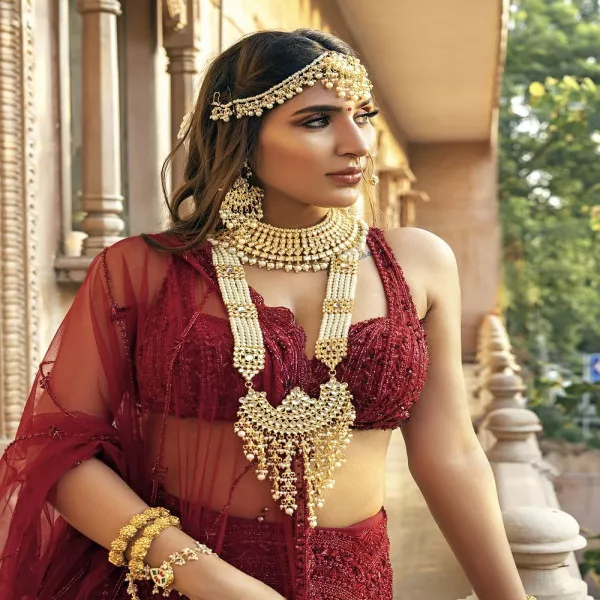 Golden Kundan Rani haar set on rent